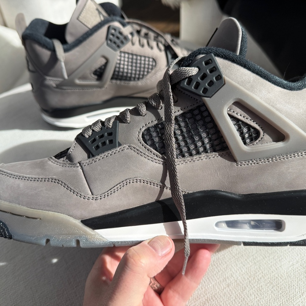 Air Jordan 4 Retro “Cave Stone & Black” - Picture 2 of 11